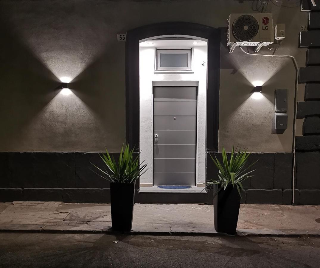 Apartmán Chimera House Katánie Exteriér fotografie